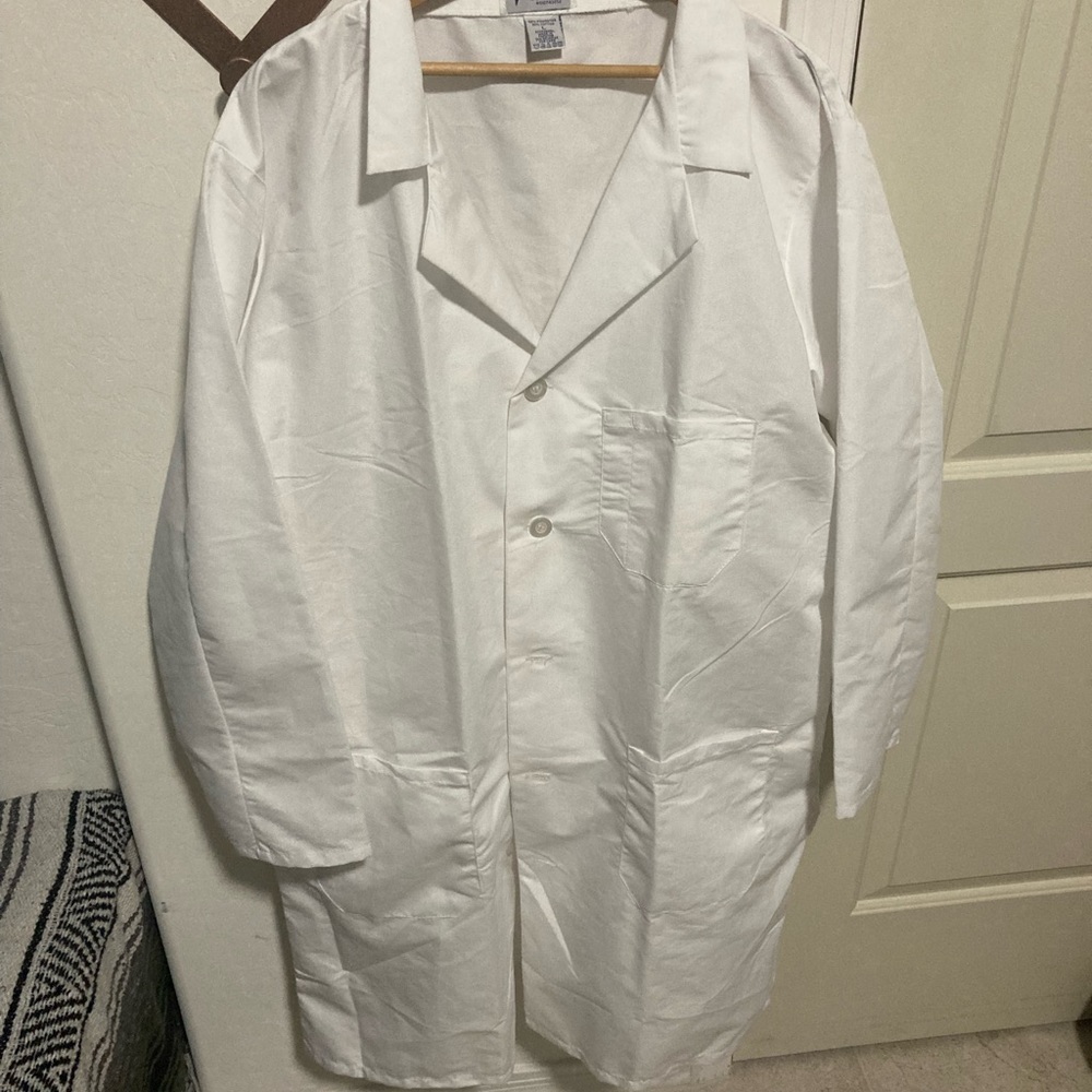 Medline lab coat